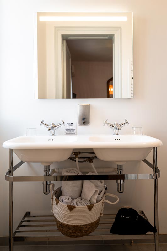 Salle de bain villa pomade